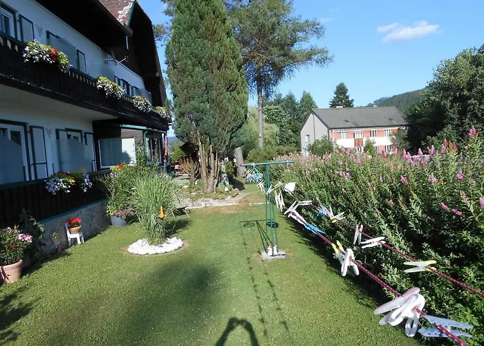 Gierlinger بيت ضيافة